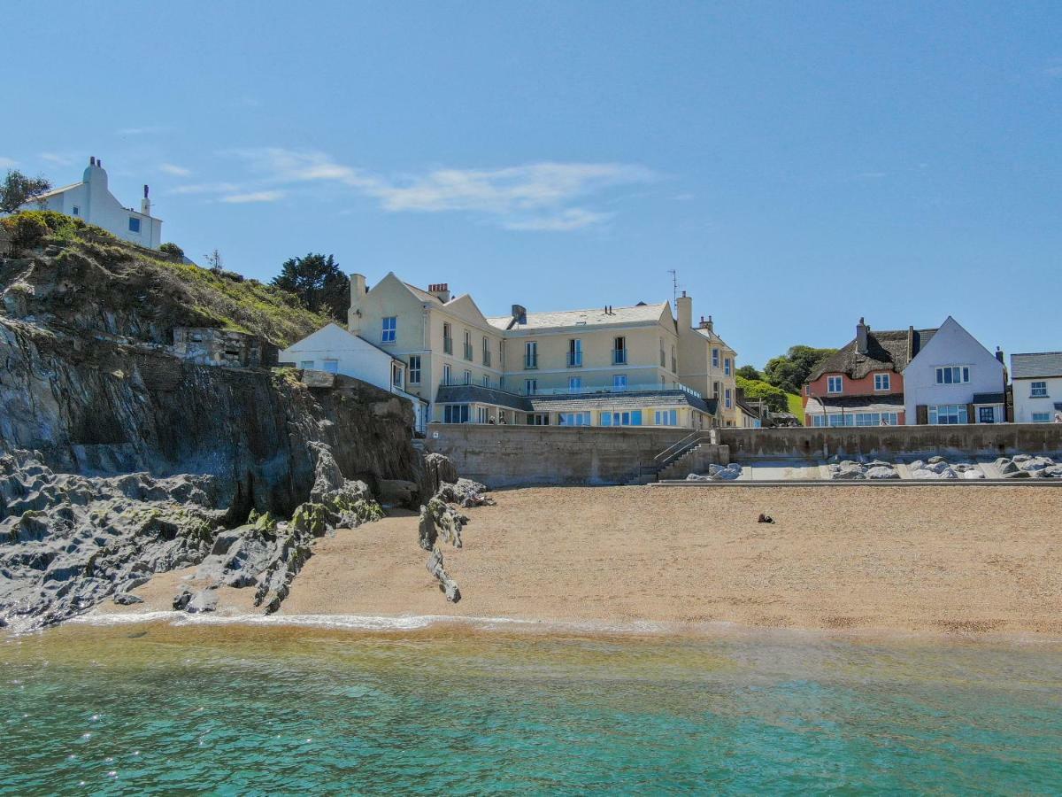 11 At The Beach Apartment Beesands Exterior photo